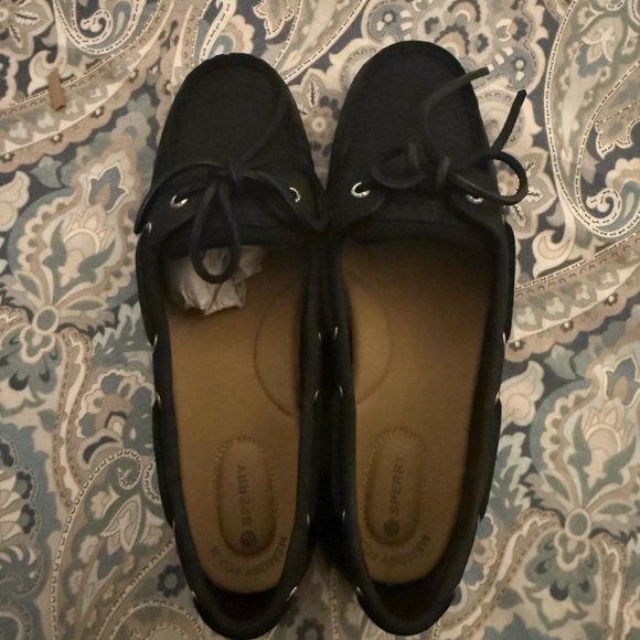 Sperry Womans/Femmies Black Boat Shoes. Never Worn/with box! NWOT Style # S89568 - Picture 4 of 5